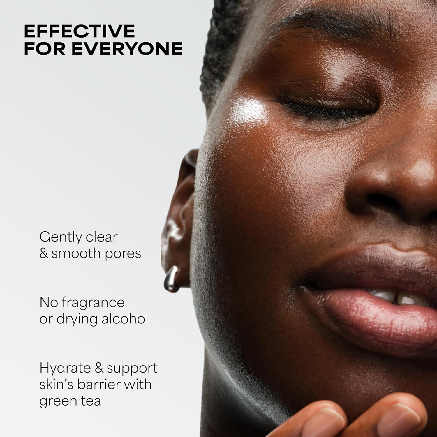 SKINZA Paula’s Choice Skin Perfecting 2% BHA Liquid Exfoliant bottle with label and pump for clear, smooth skin.