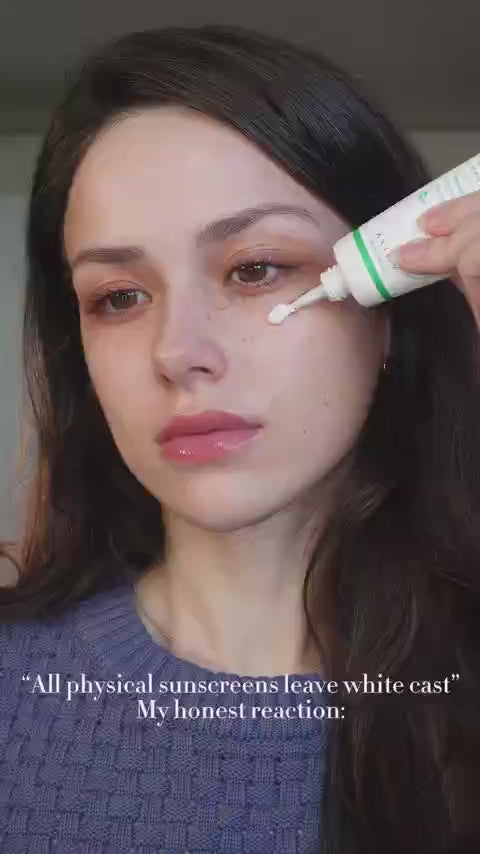 Dark Spot Correcting Glow Serum axis-y